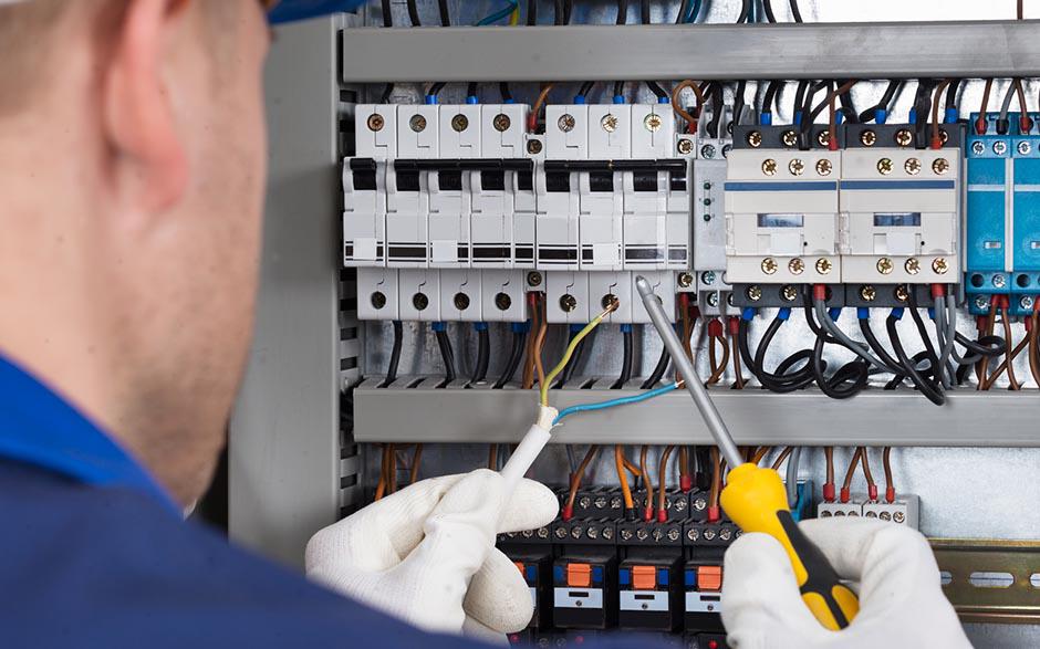 recherche électricien bâtiment Paris 12